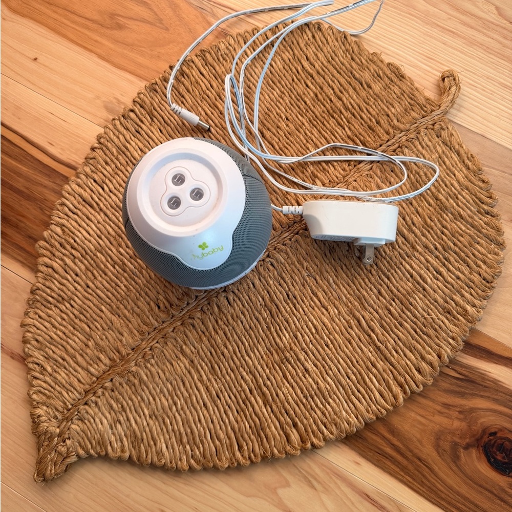 HoMedics MyBaby SoundSpa Lullaby Sound Machine and Projector